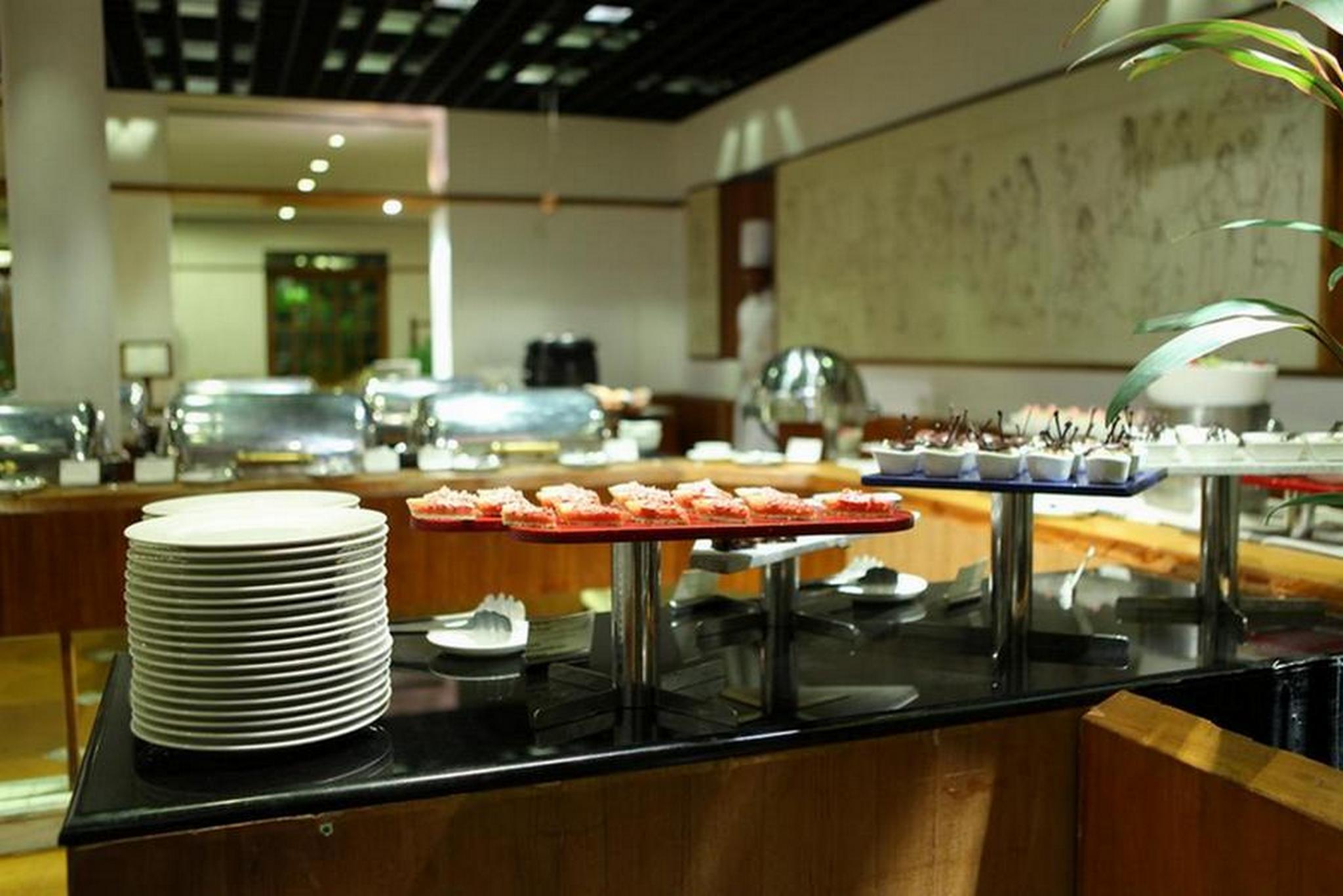 Casino Hotel - Cgh Earth, Cochin Kochi Exterior photo