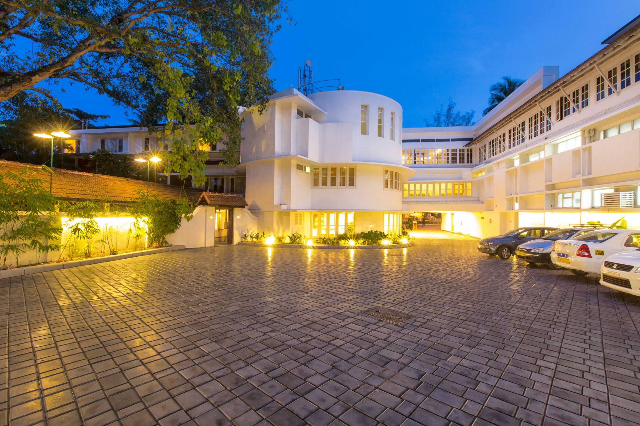 Casino Hotel - Cgh Earth, Cochin Kochi Exterior photo