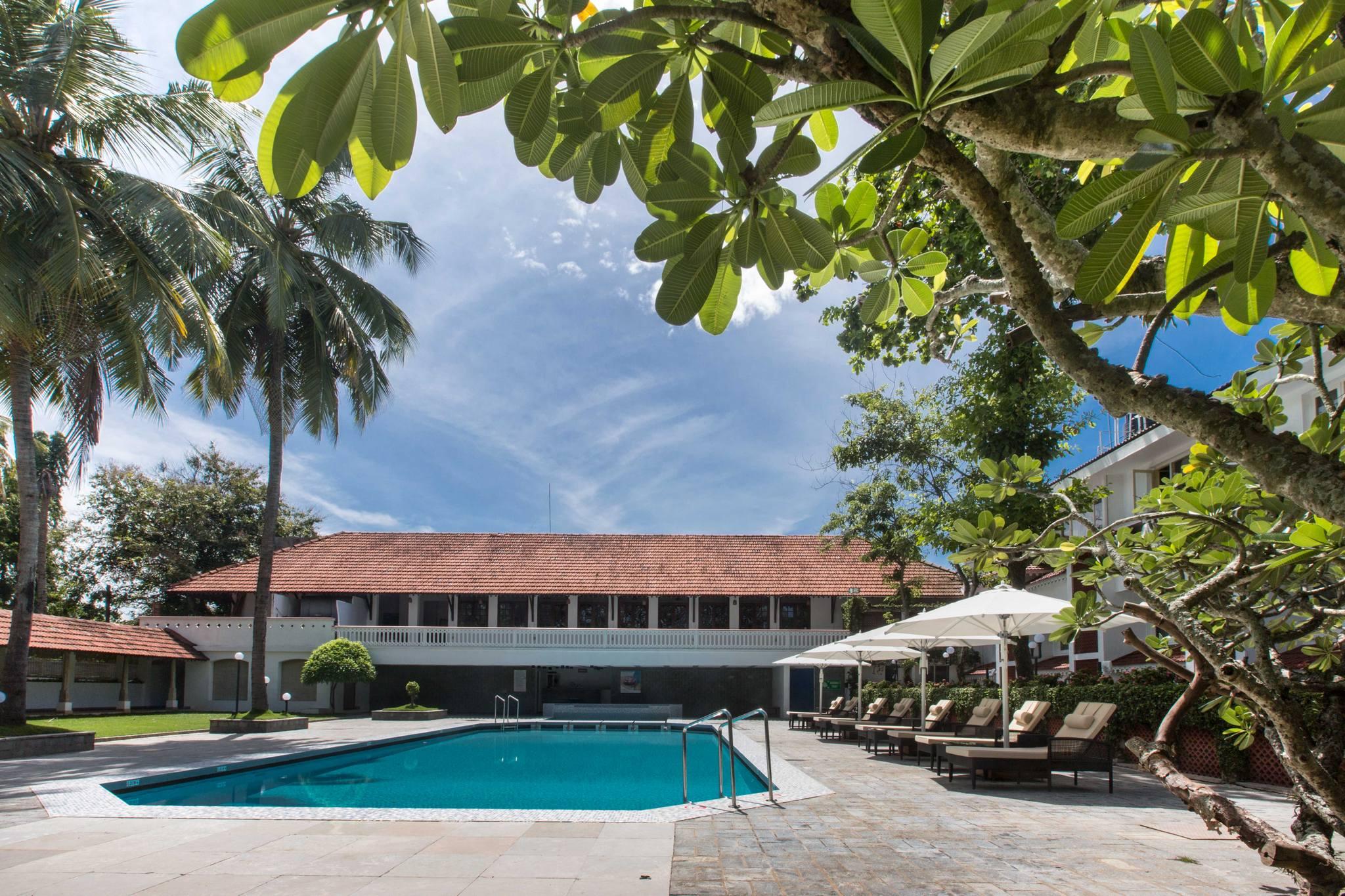 Casino Hotel - Cgh Earth, Cochin Kochi Exterior photo