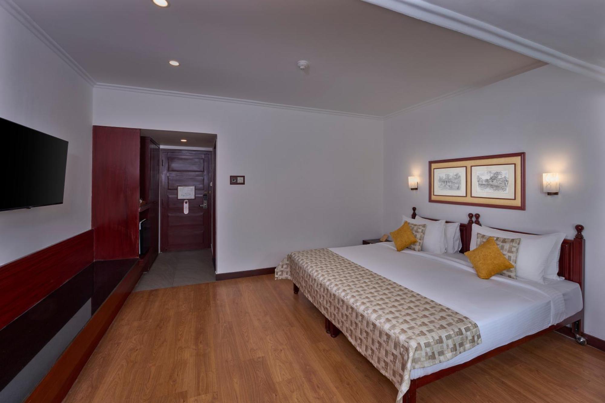 Casino Hotel - Cgh Earth, Cochin Kochi Exterior photo