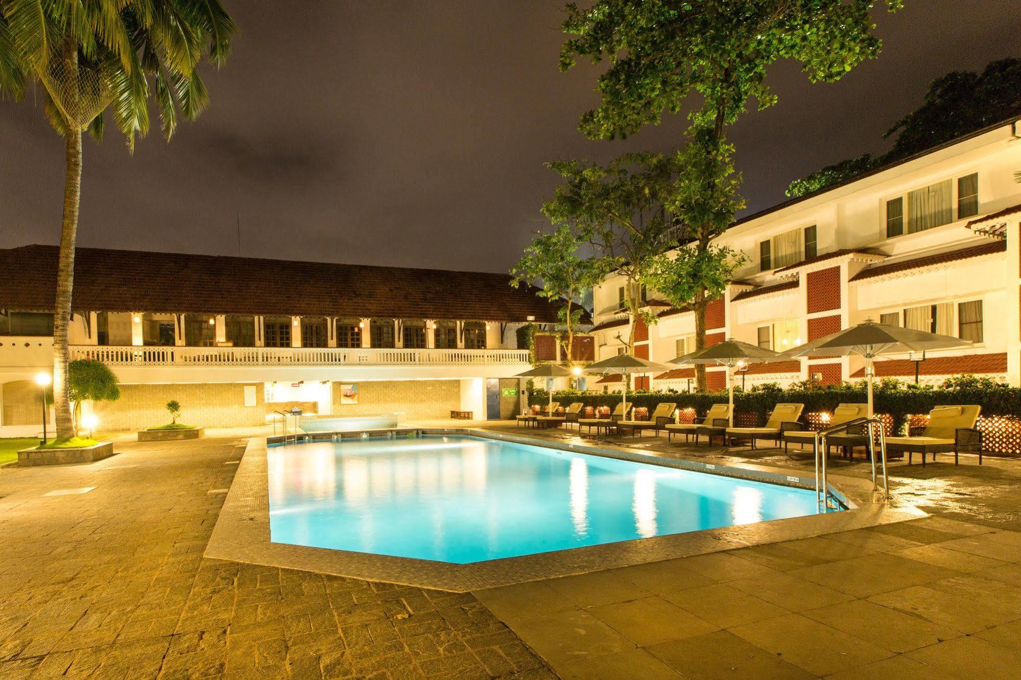 Casino Hotel - Cgh Earth, Cochin Kochi Exterior photo