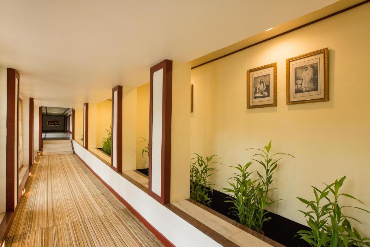 Casino Hotel - Cgh Earth, Cochin Kochi Exterior photo